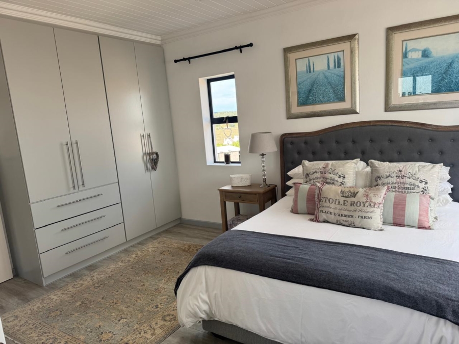 2 Bedroom Property for Sale in Stilbaai Oos Western Cape